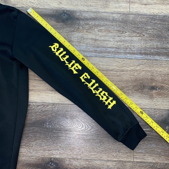 Billie Eilish Black Hoodie Pullover Jacket Juniors Size XL LIKE NEW - Picture 16 of 16